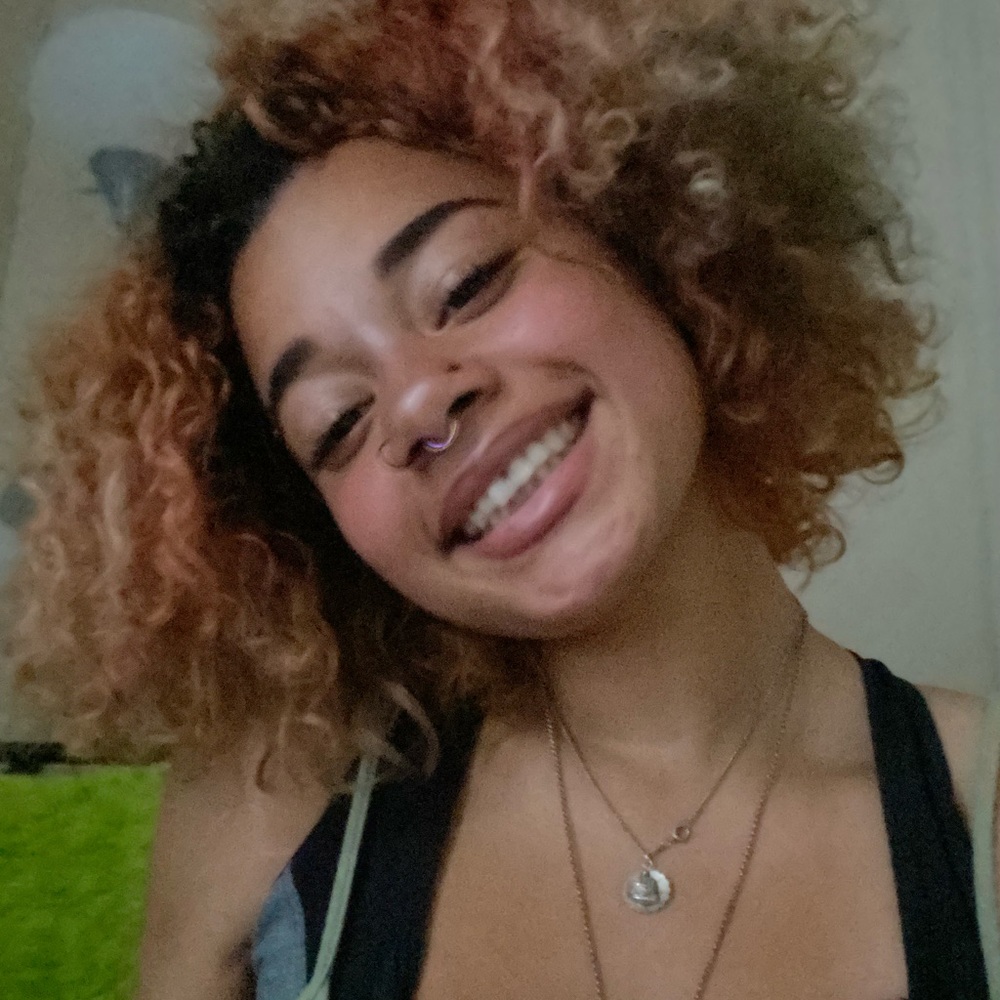 Meet your Posher, Symone
